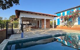 Espaço Tropicália